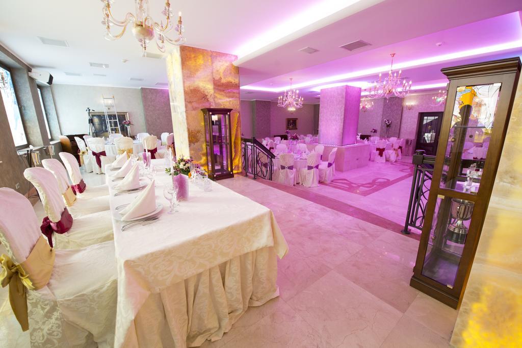 Premier Palace Spa Hotel Bucureşti Eksteriør bilde A wedding reception